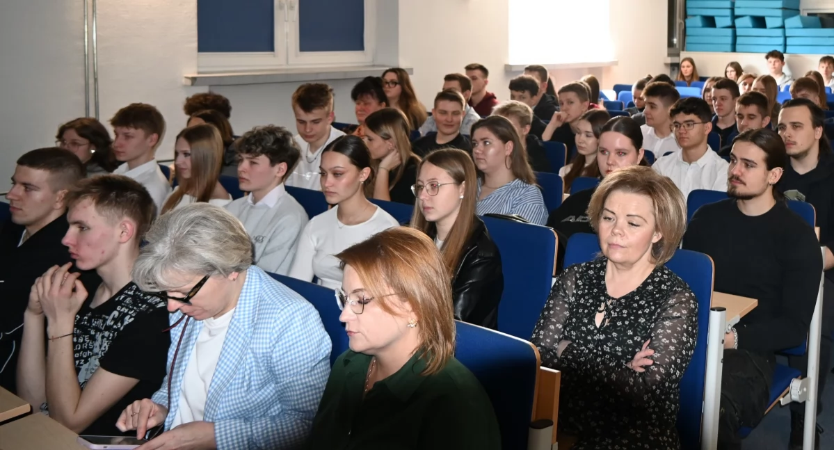 W Zespole Szkół Drzewnych i Ochrony Środowiska o ekonomii społecznej