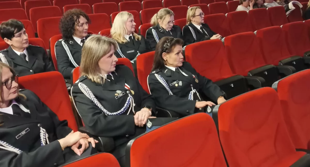 Dzień Kobiet dla kobiet w mundurach. Przyjechały druhny z dziewięciu gmin