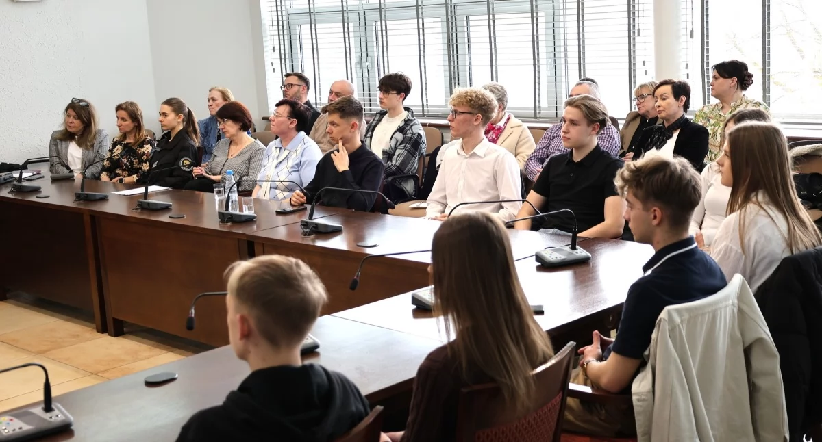 Powiatowa Szkoła Jutra. O jej kształcie mają decydować także uczniowie