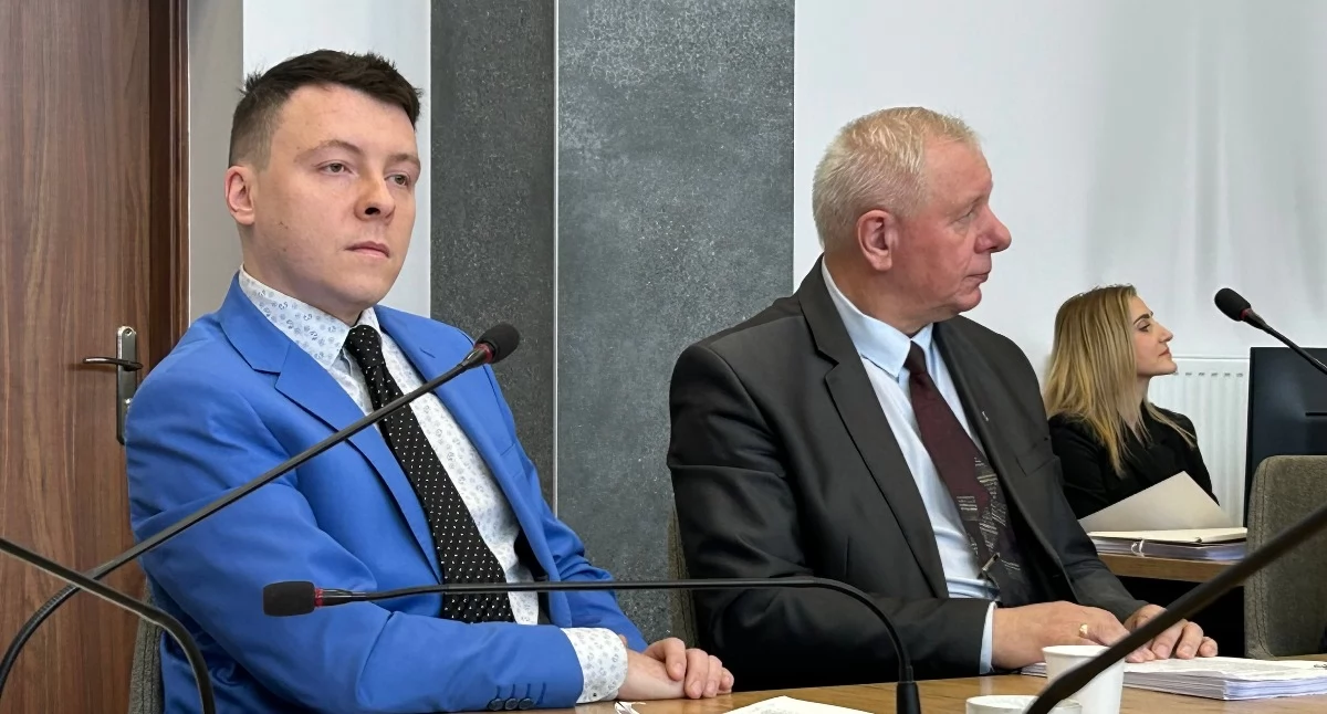 Radni Koalicji Obywatelskiej zgodzili się na zwolnienie Biskupa