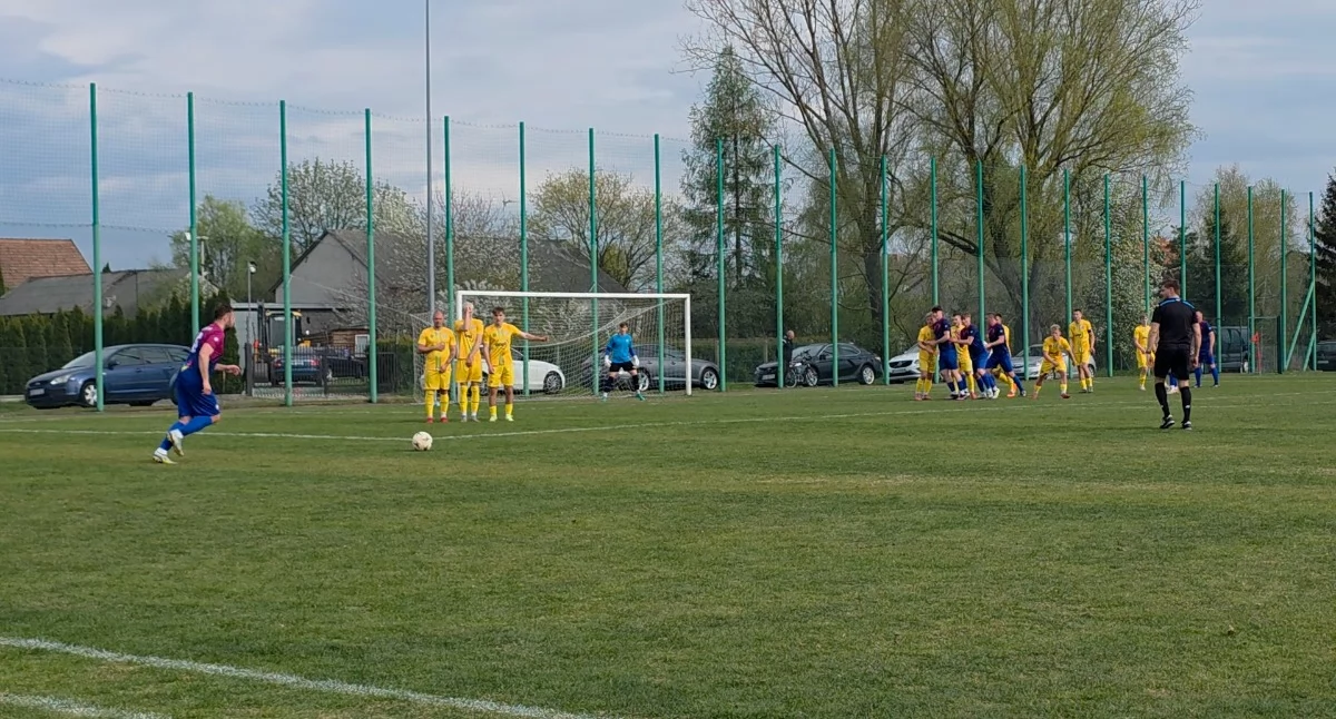 Trener Ozga:  - Wiadomo jak bardzo potrzebne nam są punkty. Hattrick Dawida Lenarcika