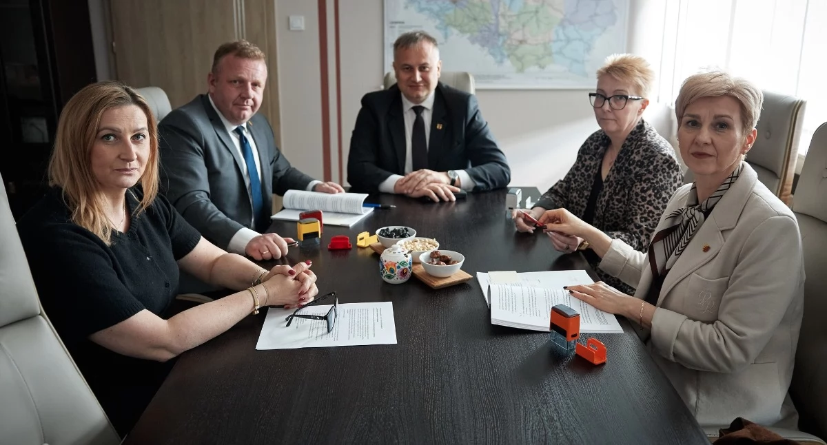 Duże pieniądze dla Drzewniaka i Ekonomika. Na lepsze kształcenie zawodowe