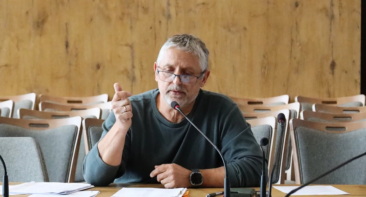 Naczelnik o smogu: „Zanieczyszczenie powietrza w Radomsku powodują nie tylko piece, ale też pył znad Afryki