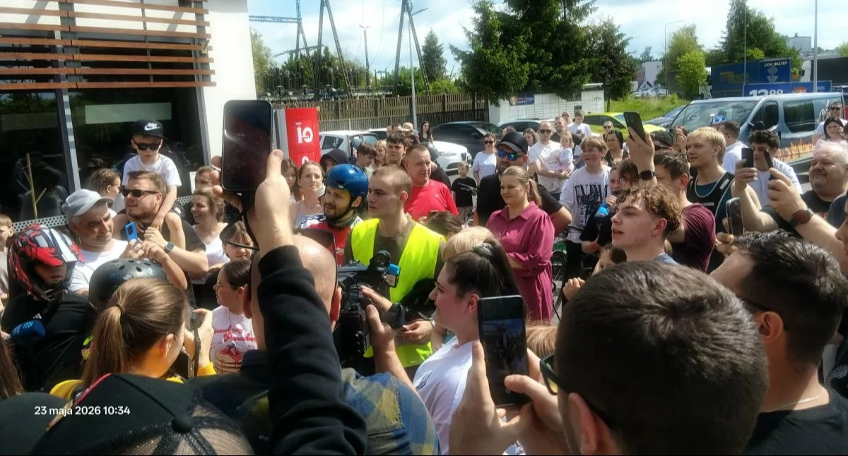 Robienie historii: „Zastanawiam się, co Łatwogang dalej zrobi ze swoją popularnością