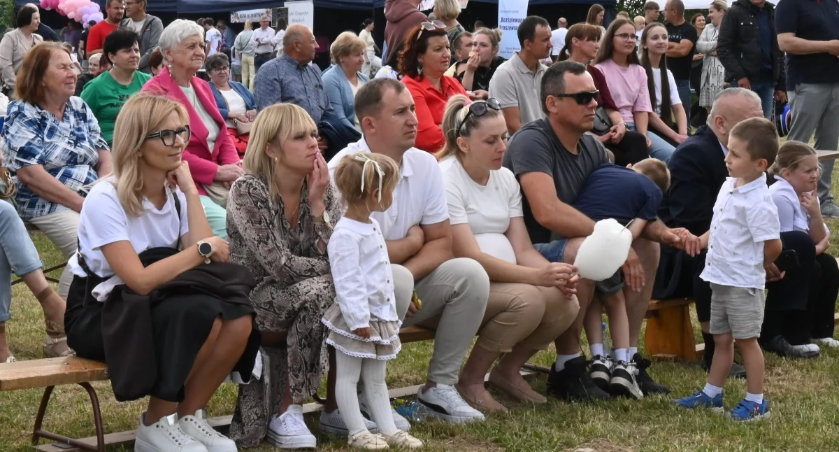 Rodzinne świętowanie w Kraszewicach. Dzień Matki i Dziecka pełen muzyki i zabawy