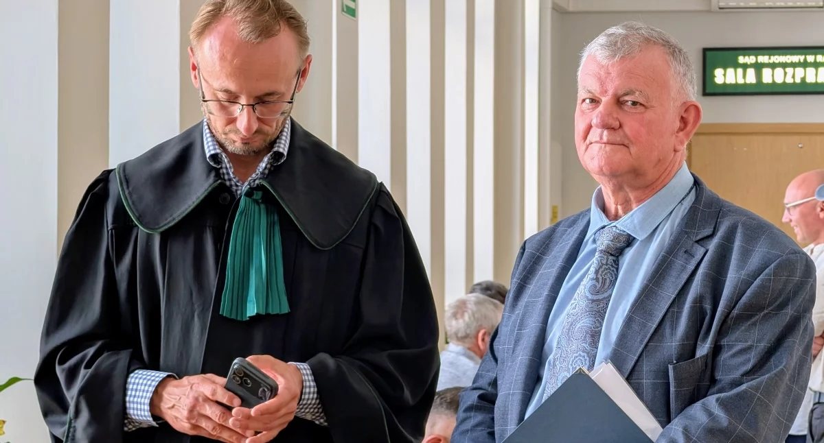 Sprawa Waldemara Zasady do mediacji. Jak będzie warunkowe umorzenie, nie straci mandatu