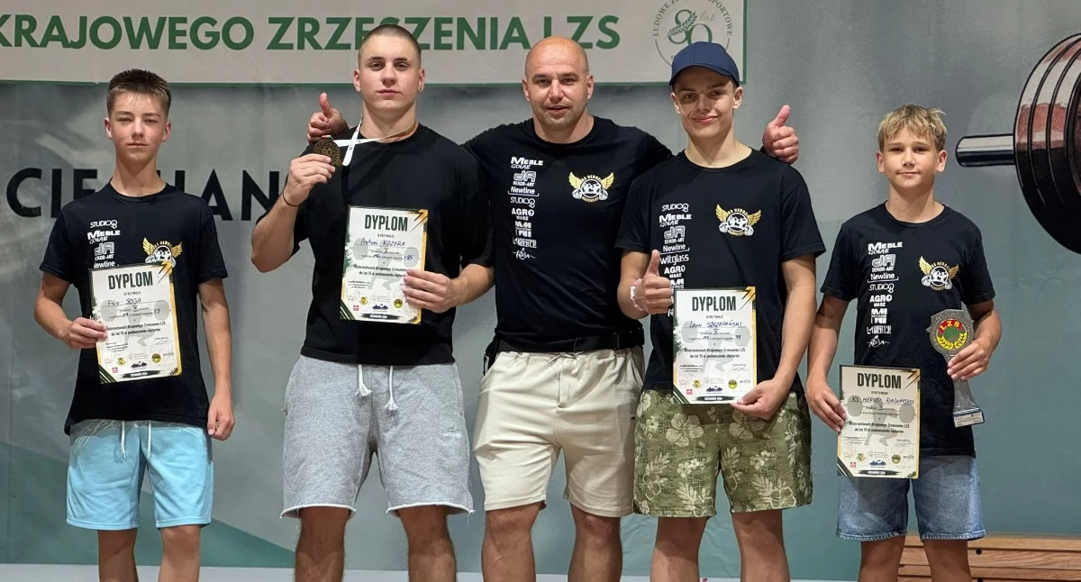 Herosi z Radomska drudzy w Polsce. Sztangiści wystartowali w Ciechanowie