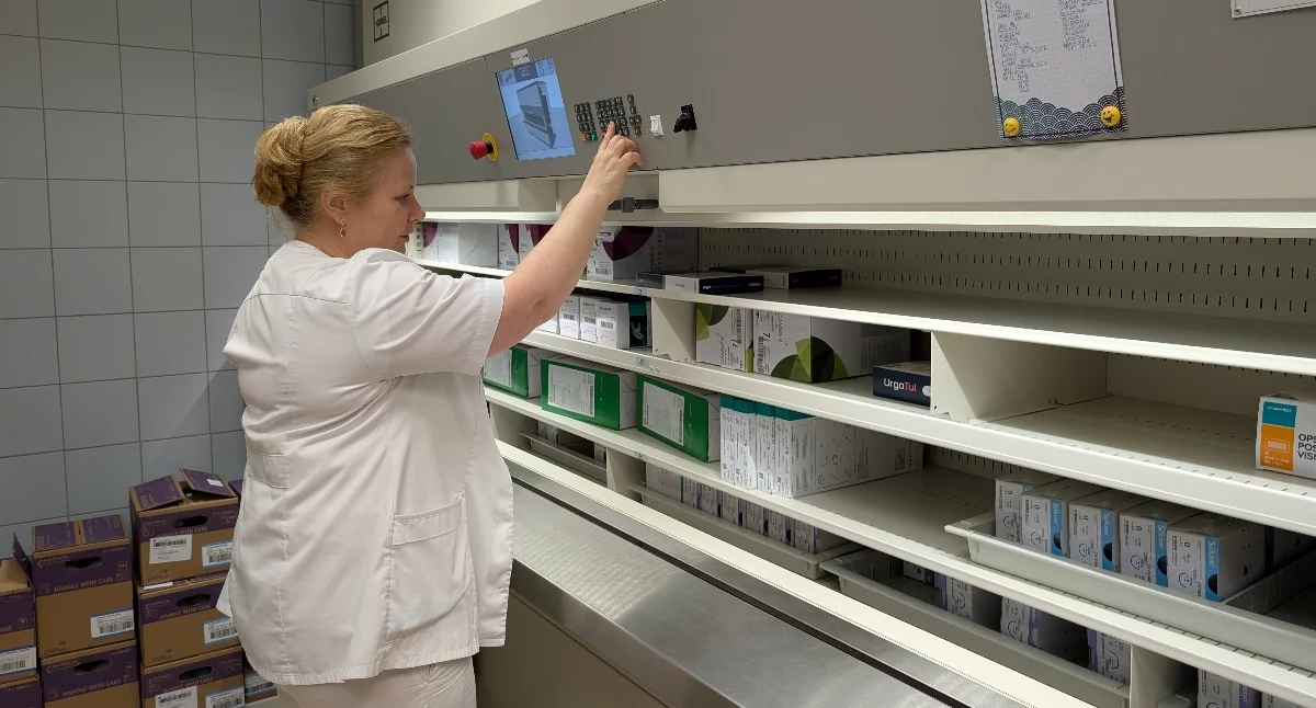 Bezpieczna terapia zaczyna się w aptece. Jak środki  z Krajowego Planu Odbudowy zmieniły leczenie  w Uniwersyteckim Szpitalu Klinicznym w Radomsku