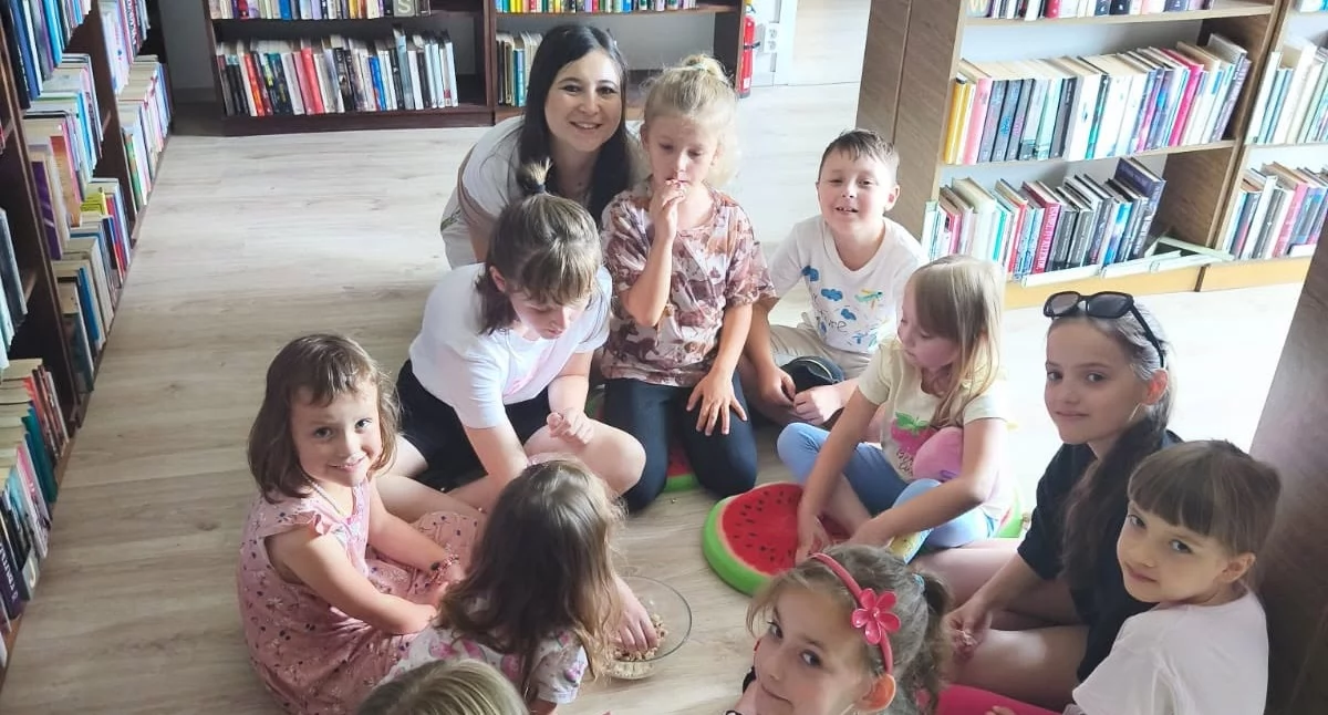 Na kreatywnych warsztatach w Filii nr 3 dzieci zanurzyły się w świat wyobraźni