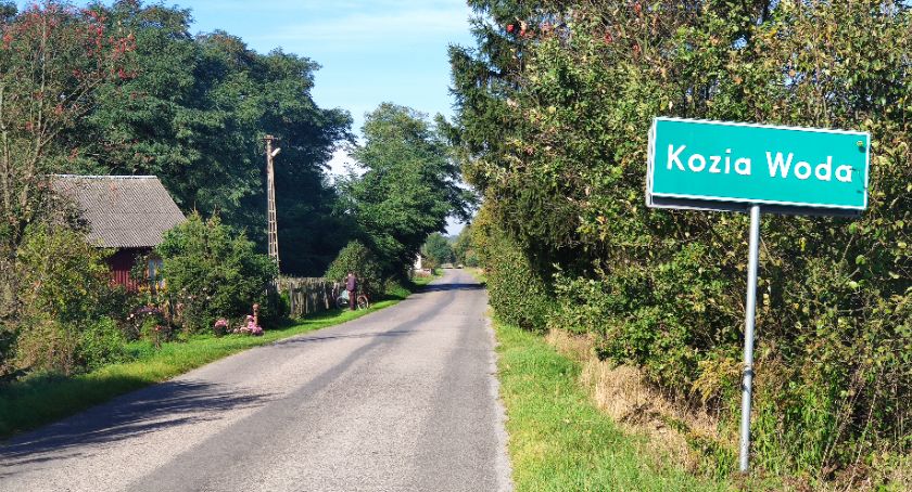 Uczniowie skazani na włóczęgę. Są miejsca, gdzie przystanku nie ma już od lat i jak dojechać na lekcje?