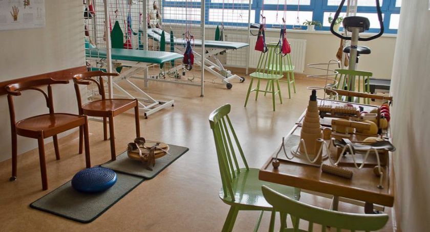 Radomszczański szpital otrzymał dofinansowanie na zakup sprzętu do wczesnej rehabilitacji neurologicznej