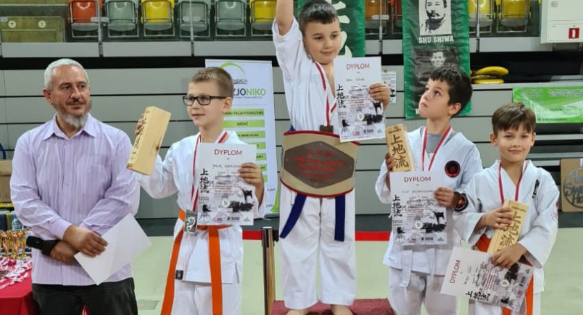 Pięć medali radomszczańskich karateków KK Randori na zawodach w Częstochowie