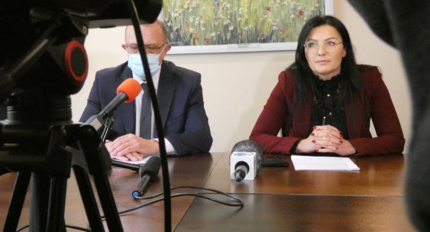 Dyrektor Kagankiewicz: ordynator miał zacząć pracę 1 września. Wycofał się dzień wcześniej. Cały czas szukamy nowego