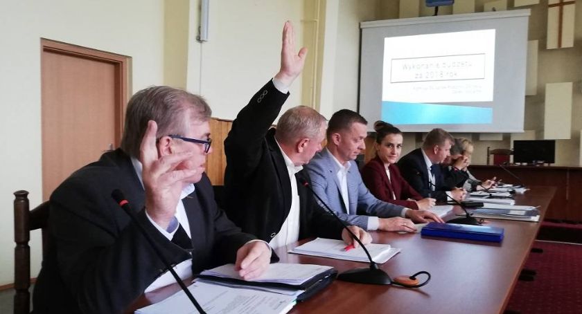 Łuszczyn: Zapaść w dietach, coś tu chyba jest nie tak