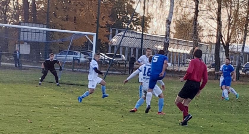 Łódzka IV liga: wyniki, tabele, podsumowania