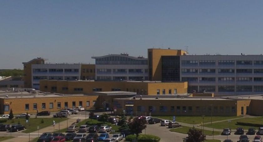 Koronawirus Radomsko: na zakaźnym nie ma wolnych łóżek, chorych przybywa z dnia na dzień