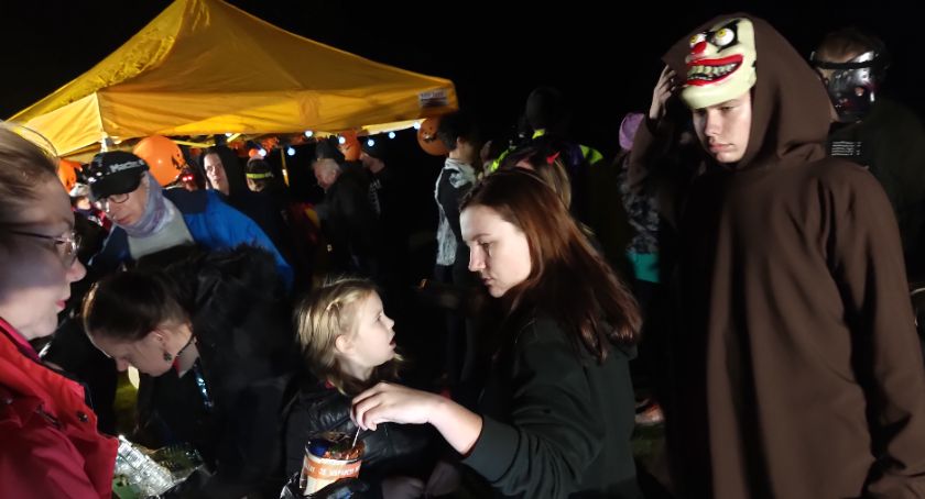 Halloweenowy bieg dla Nadii. Chętnych nie brakowało. Udało się zebrać 5 tys. zł