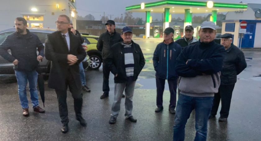 Tragedia, skandal, zróbcie coś z tymi samochodami: Miłaczki protestują przeciw nowej organizacji ruchu