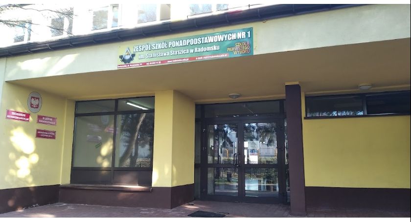 Nauka na zabytkach: w szkołach tokarki z lat 70. Widział kto takie w firmach?