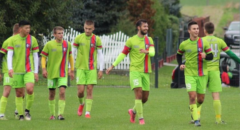 Łódzka IV liga: Wyniki, podsumowania, tabele