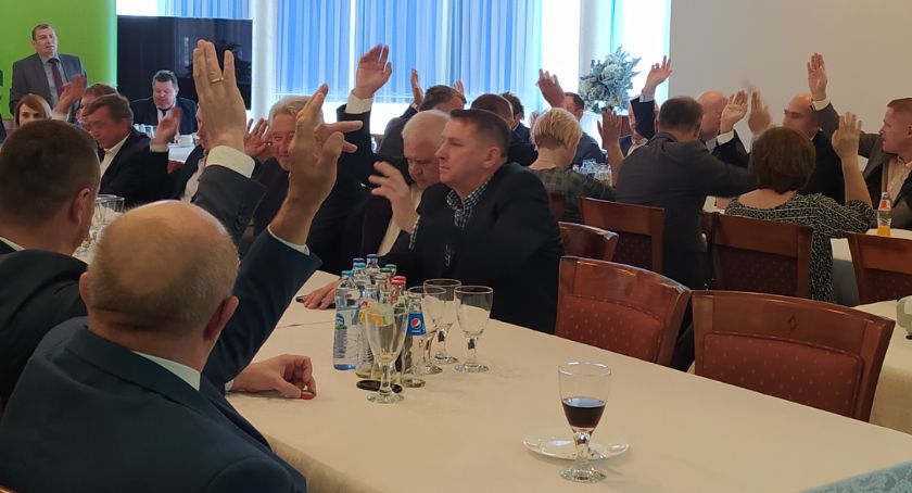 Jacek Zacharewicz, prezes ESBANKU, o połączeniu z bankiem w Kleszczowie: w grupie jesteśmy silniejsi