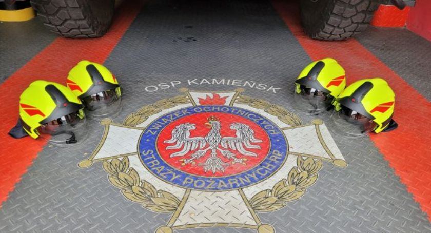 Strażacy z OSP Kamieńsk zbroją się w nowy i nowoczesny sprzęt