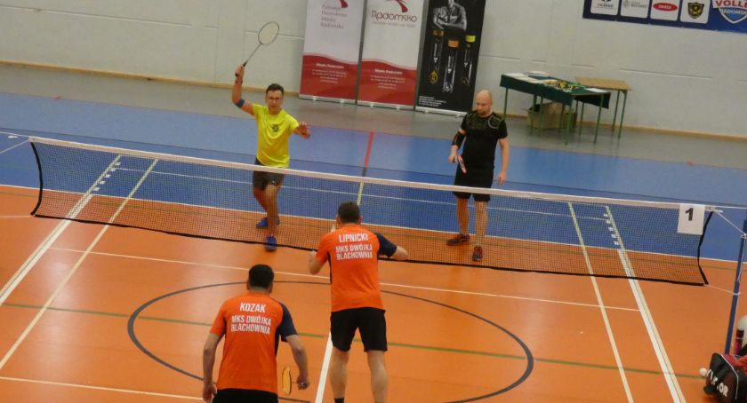 V Ogólnopolski Turniej Badmintona. Dzisiaj grają dorośli