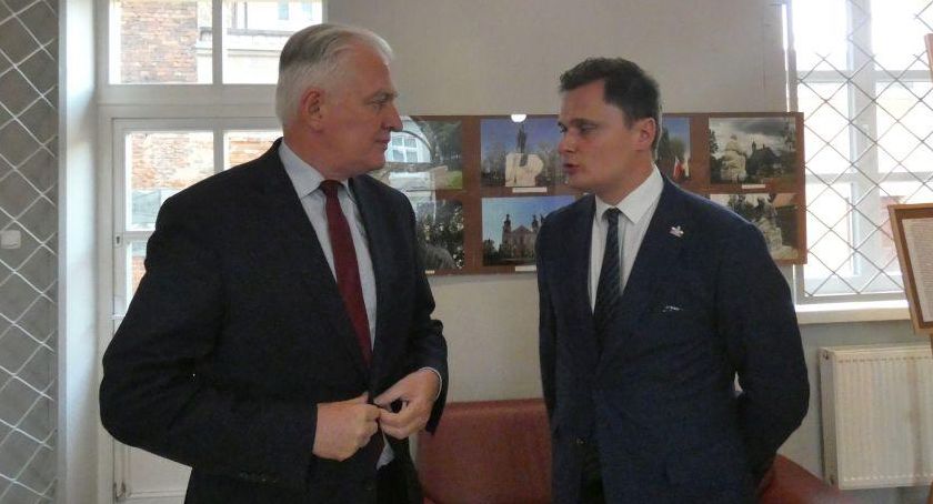 Krzysztof Ciecióra skreślony z zarządu Porozumienia Jarosława Gowina. Zabiera swoich ludzi i razem przejdą do OdNowy RP 