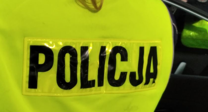 Bez prawa jazdy, za to z 3 promilami. W poniedziałek policjanci zatrzymali trzech nietrzeźwych kierowców