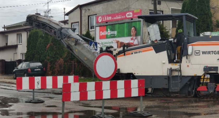 Remont ulicy ks. Kościowa droższy o ponad 400 tysięcy. Projektant pewnych prac nie przewidział