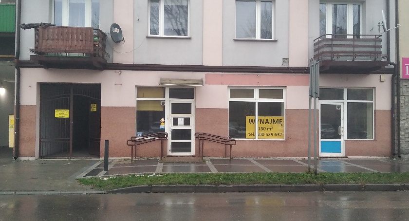 Znikające apteki: sieci wygryzają z rynku małe placówki. Miała być ochrona, wyszło jak zwykle 