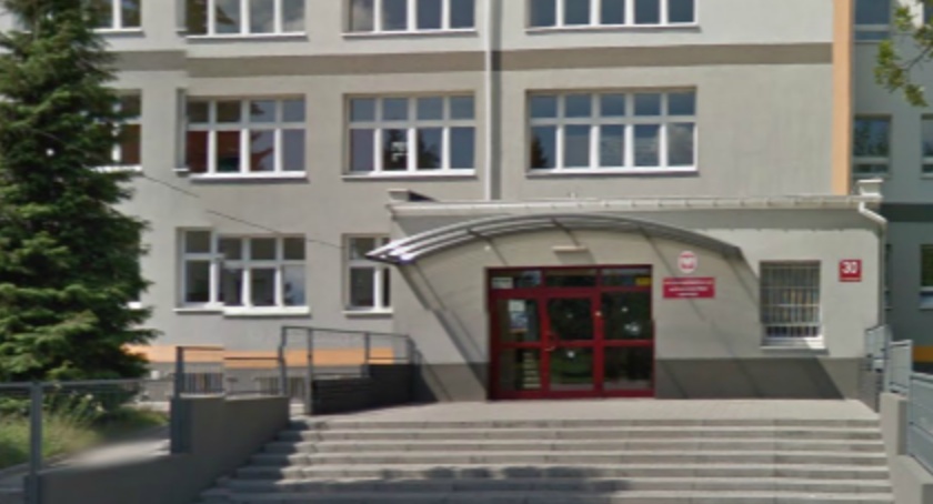 Innowacje w I Liceum Ogólnokształcącym. Edukacja prawna