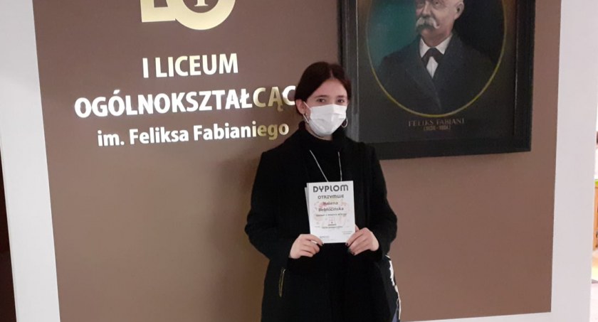 Kolejne sukcesy licealistów. Helena Bebłocińska wygrała w Wielkim Teście, Aleksander Gloc reprezentował łódzkie