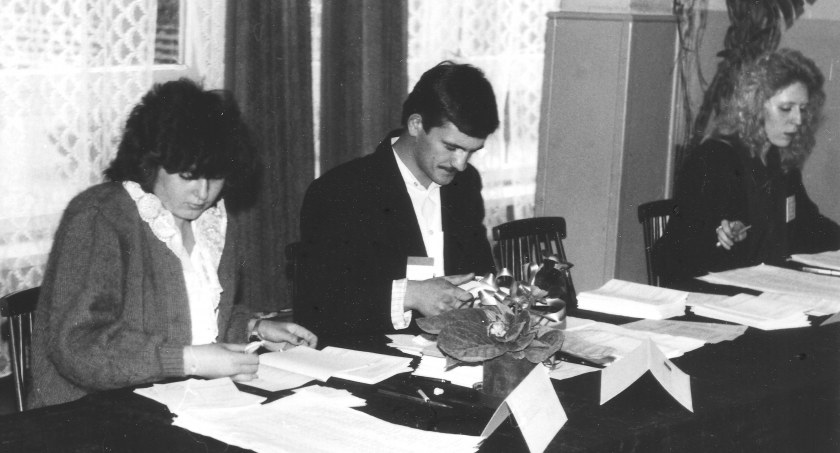[2003] Cebula wygrywa, Słowiński mieszka. O co chodziło z tym przetargiem?