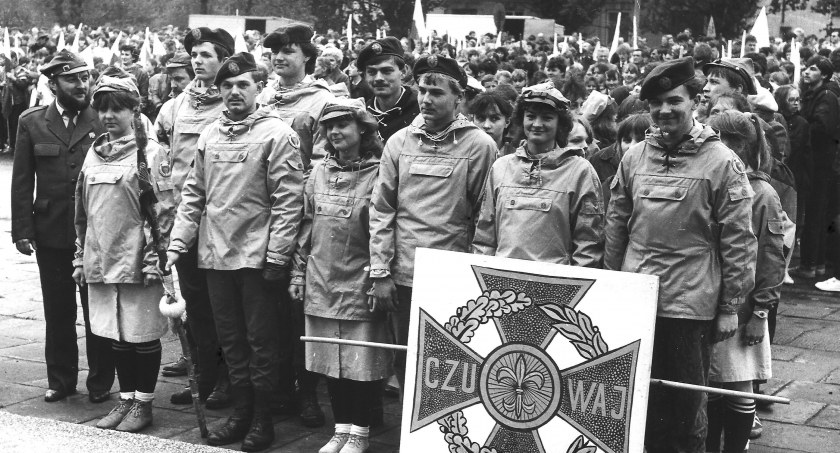 [2002] Kłopoty harcerzy. Stanica w Białym Brzegu niby jest ich, ale jakby nie do końca