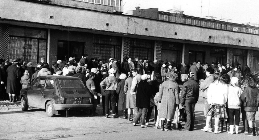 [1994] Kamieńsk miastem. Już nie wójt a burmistrz. Trzeba było dużego wysiłku, ale się opłaciło
