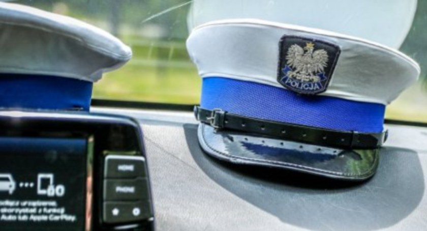 20-letni kierowca hondy zapłaci 2700 zł, 25-letnia radomszczanka 2000 zł. Tak działa nowy taryfikator
