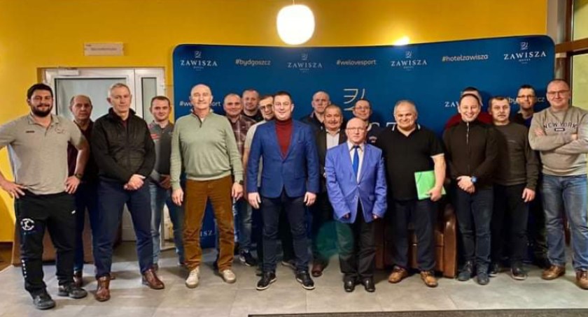 [Podnoszenie ciężarów] Konferencja trenerów w Warszawie. Nasz też tam był