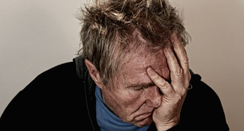 Bezpłatne wsparcie dla seniorów: od psychologa po prawnika 