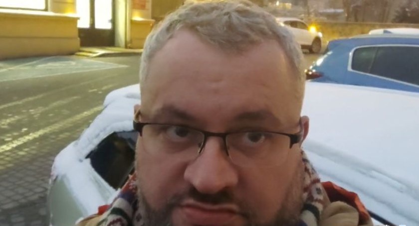 Z Grzywy Paweł Grzywacz komentuje politykę, ocenia samorząd i daje do wiwatu