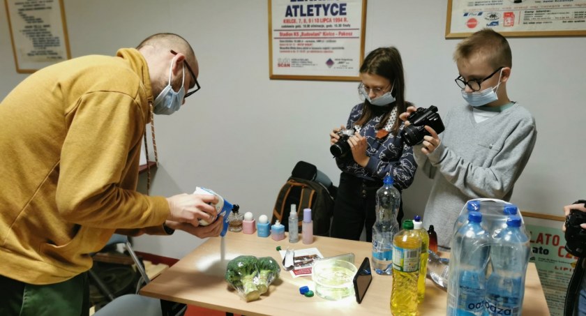 Łyk inspiracji. Warsztaty fotograficzne dla dzieci z foto Pozytyw