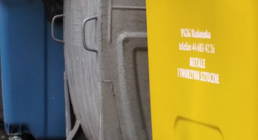 I po co frakcje, skoro popiół znów trafi do zmieszanych? Na przykład na ulicy Ciepłej