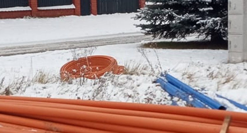 Na Bartodziejach gaz wchodzi w kolejne ulice. Tyle, że niemal dwukrotnie drożej