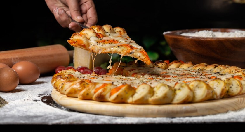 Prawdziwie włoska pizza bez wychodzenia z domu? 3 nietypowe przepisy