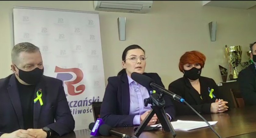 Powiat i miasto powołały sztaby kryzysowe. Pełna mobilizacja. Każdy obywatel Ukrainy otrzyma pomoc