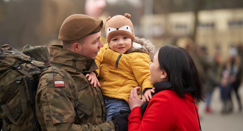 Czy oddałbyś życie za ojczyznę? Pytamy radomszczan. Bardzo, bardzo poważnie