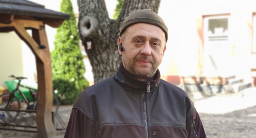Sergiy Lysak: Rosjanie są 100 kilometrów od mojego miasta. Potrzebne są kamizelki, kaski, żywność i leki. Pomożecie?