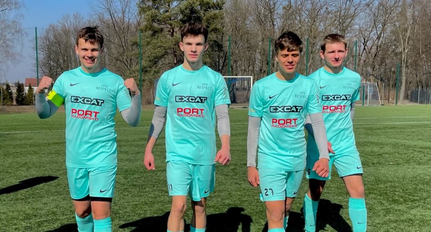 Zwycięstwo Sporting Radomsko na inaugurację ligi wojewódzkiej. I hattrick Kajetana Misztalskiego