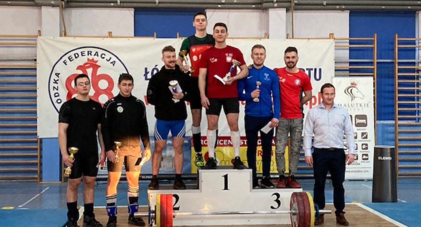 To był bardzo udany rzut. Nasi sztangiści na najwyższym i najniższym stopniu podium