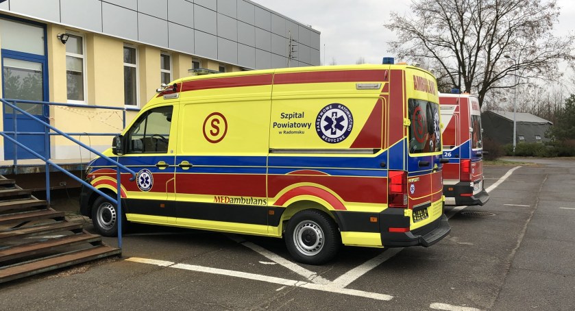 250 tysięcy zł na nową karetkę dla radomszczańskiego szpitala. Miejscy radni byli za. Resztę musi znaleźć dyrektor 